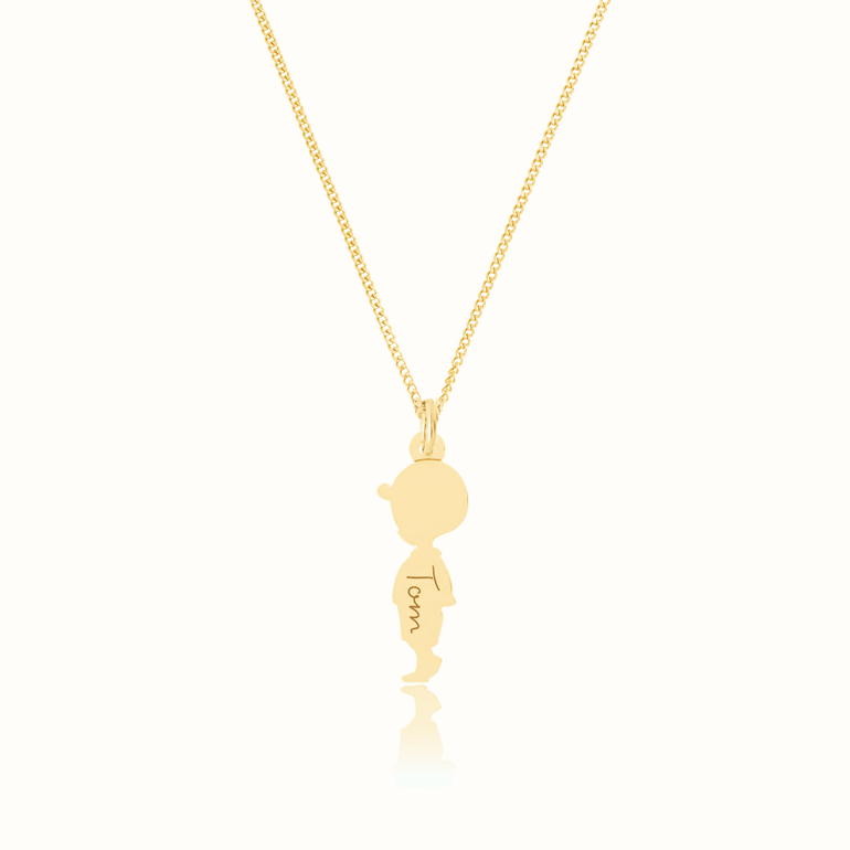 Halskette mit Gravur in Gold. Anhänger in Jungs Form für Mütter. Das perfekte Geschenk zur Geburt von | Emma & Marie Schmuck
