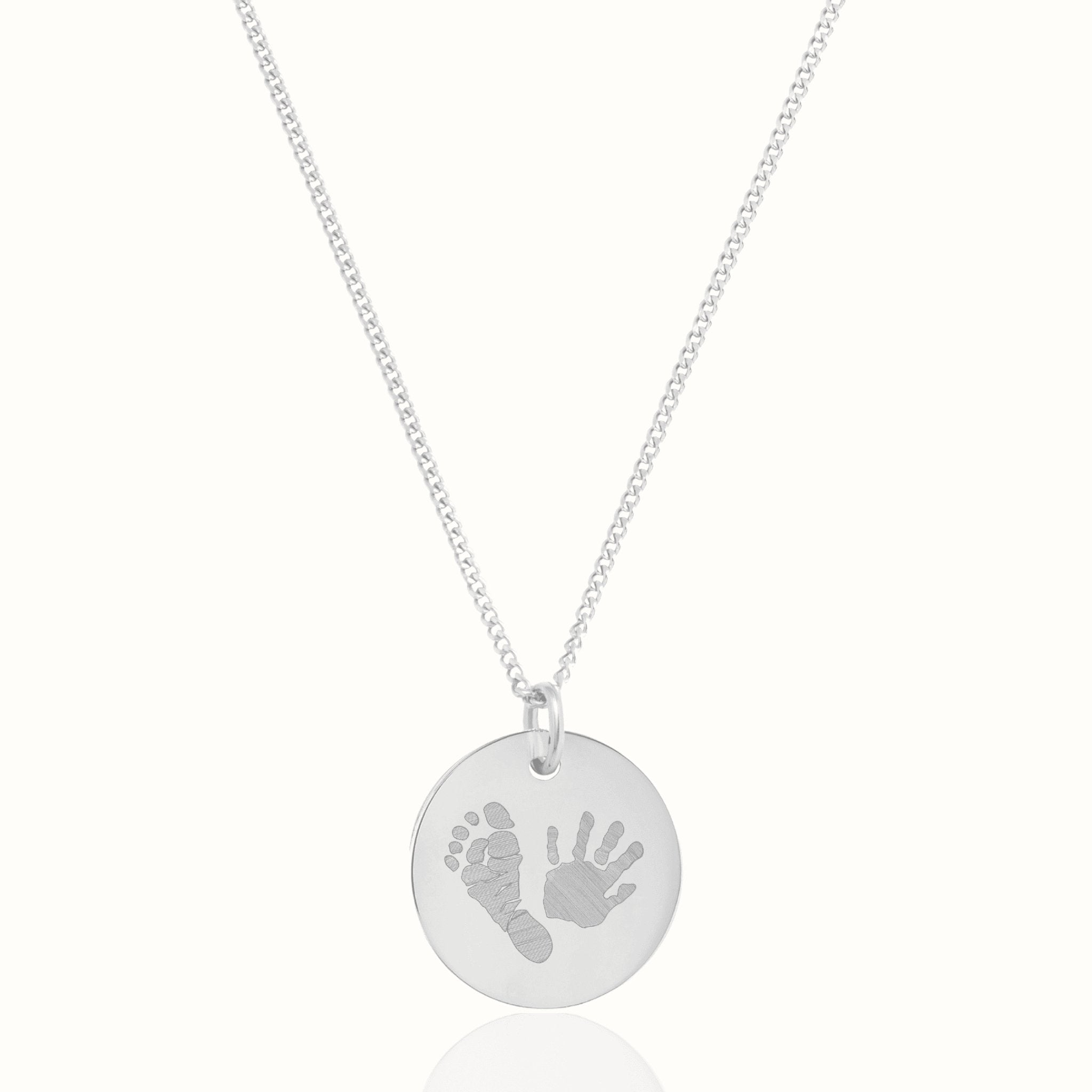 Personalisierte Kette aus 925 Silber mit Baby Handabdruck und Fußabdruck Gravur | Emma & Marie 