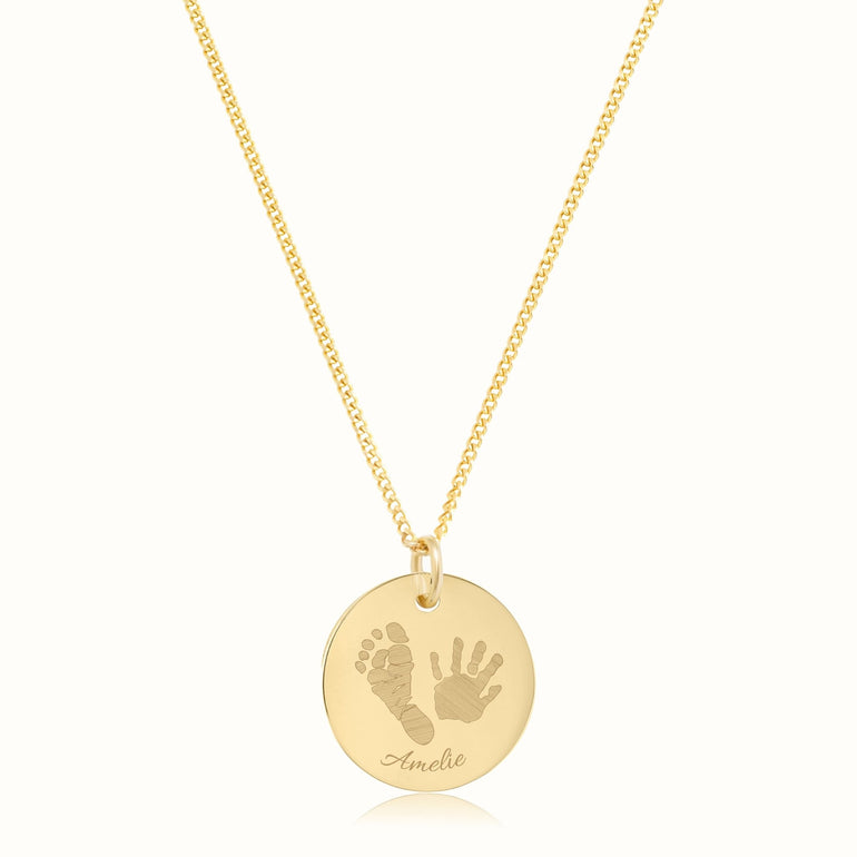 Personalisierte Kette mit Handabdruck und Fußabdruck Gravur. Erhältlich in Gold und Silber, das perfekte Geschenk zur Geburt | Emma & Marie