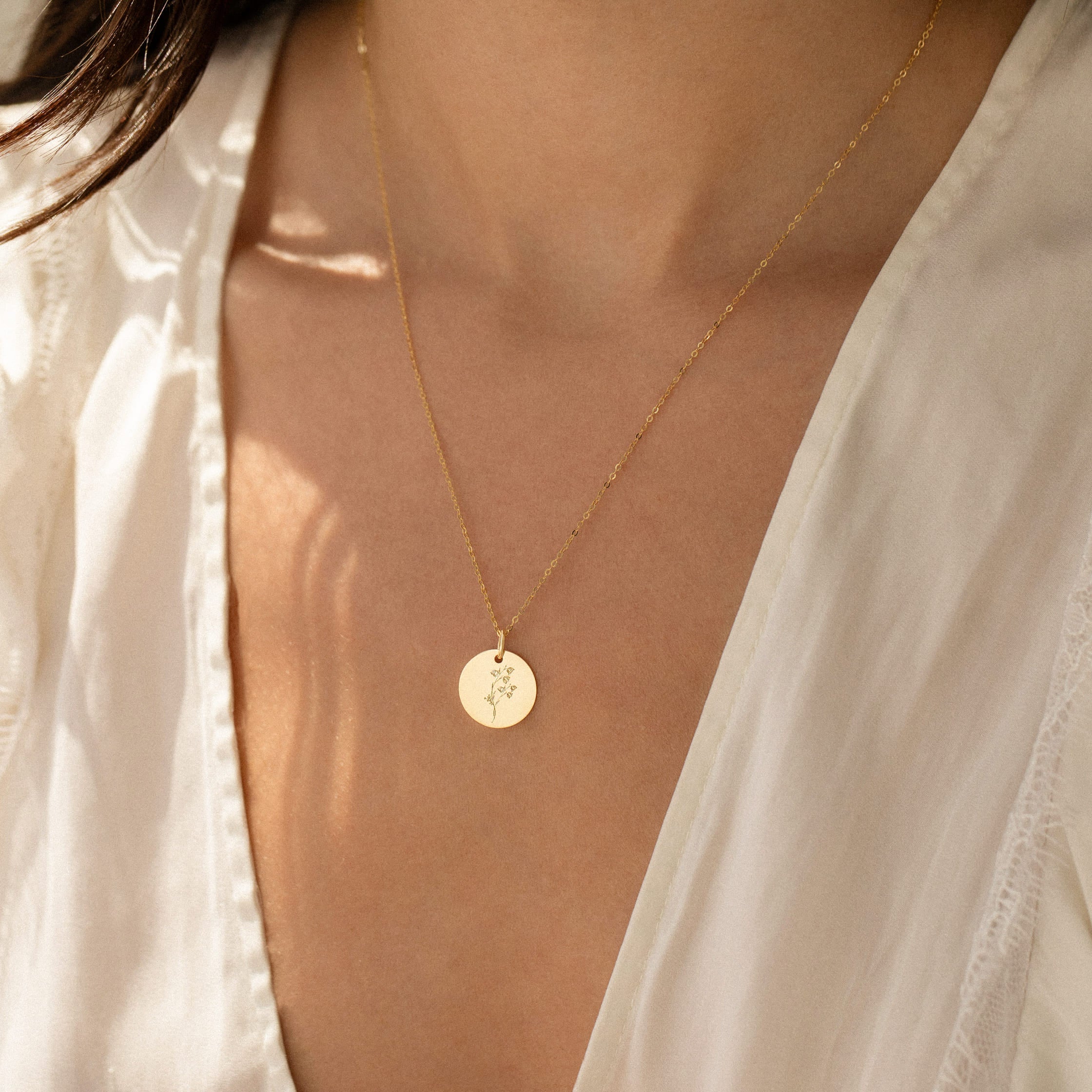 Geburtsblumenstrauß Gravurkette Echtgold